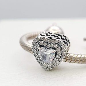 Authentic Pandora Sparkling Levelled Hearts Silver 925 ALE Charm 799218C01